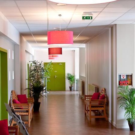 Hotel Regain Sainte-Tulle Esterno foto