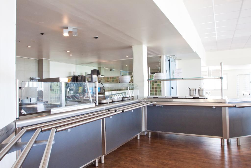 Hotel Regain Sainte-Tulle Esterno foto